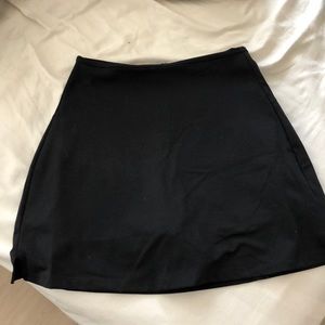 Girlfriend Collective Skort in black